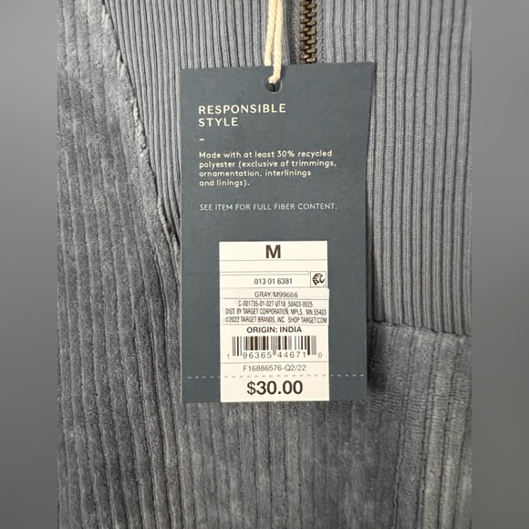 Universal Thread - Goods Co. - Pullover Sweater - Picture 4 of 5